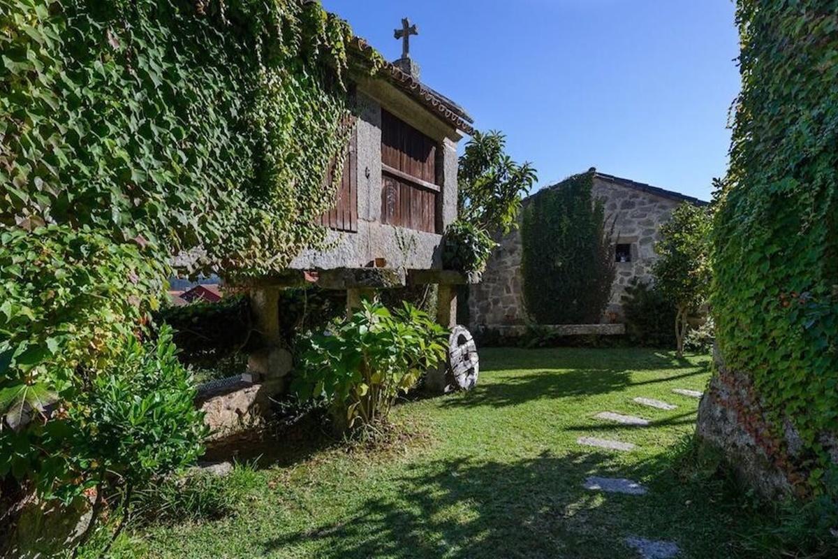 Aldea Bordons Guest House Санксенсо Екстериор снимка